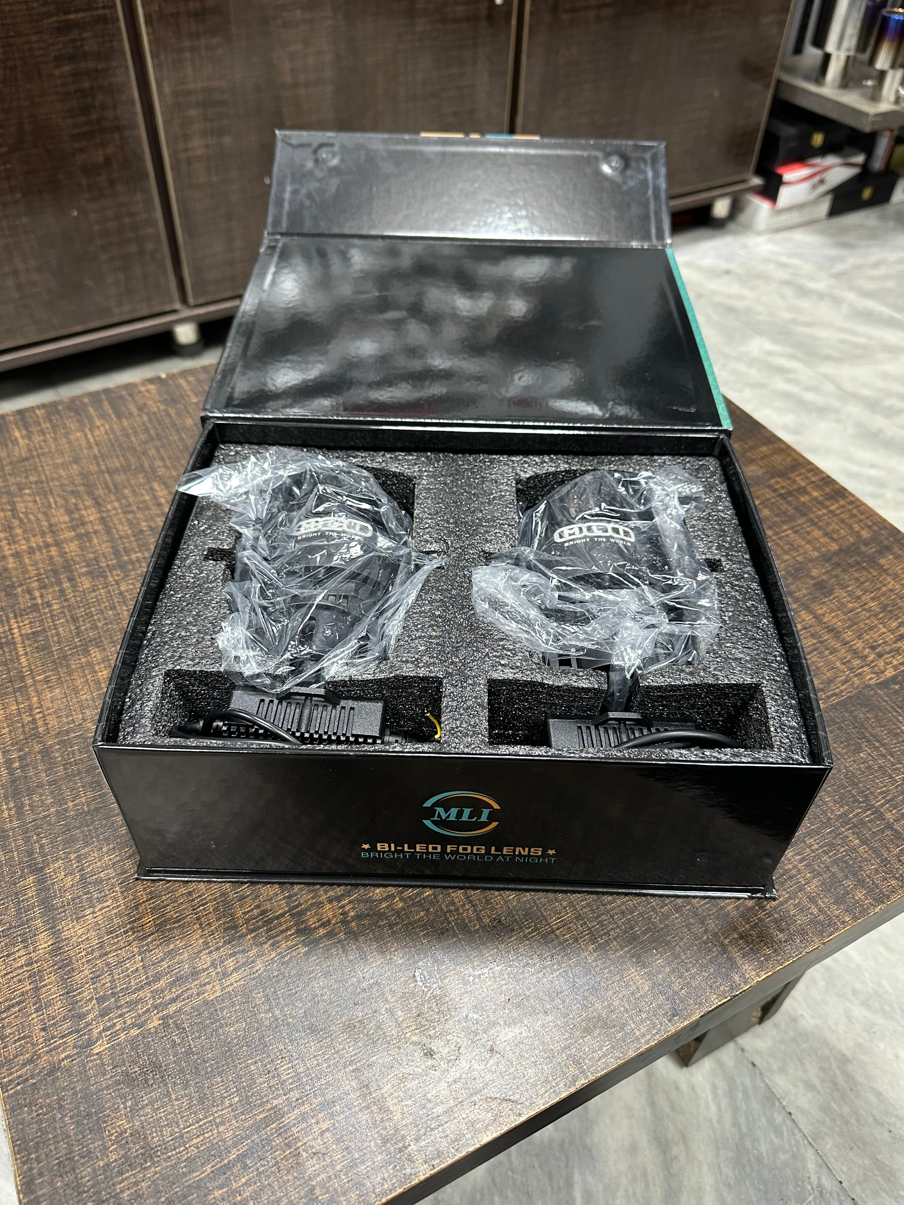 Premium Quality Bright Fog Light Projectors - 2PCs