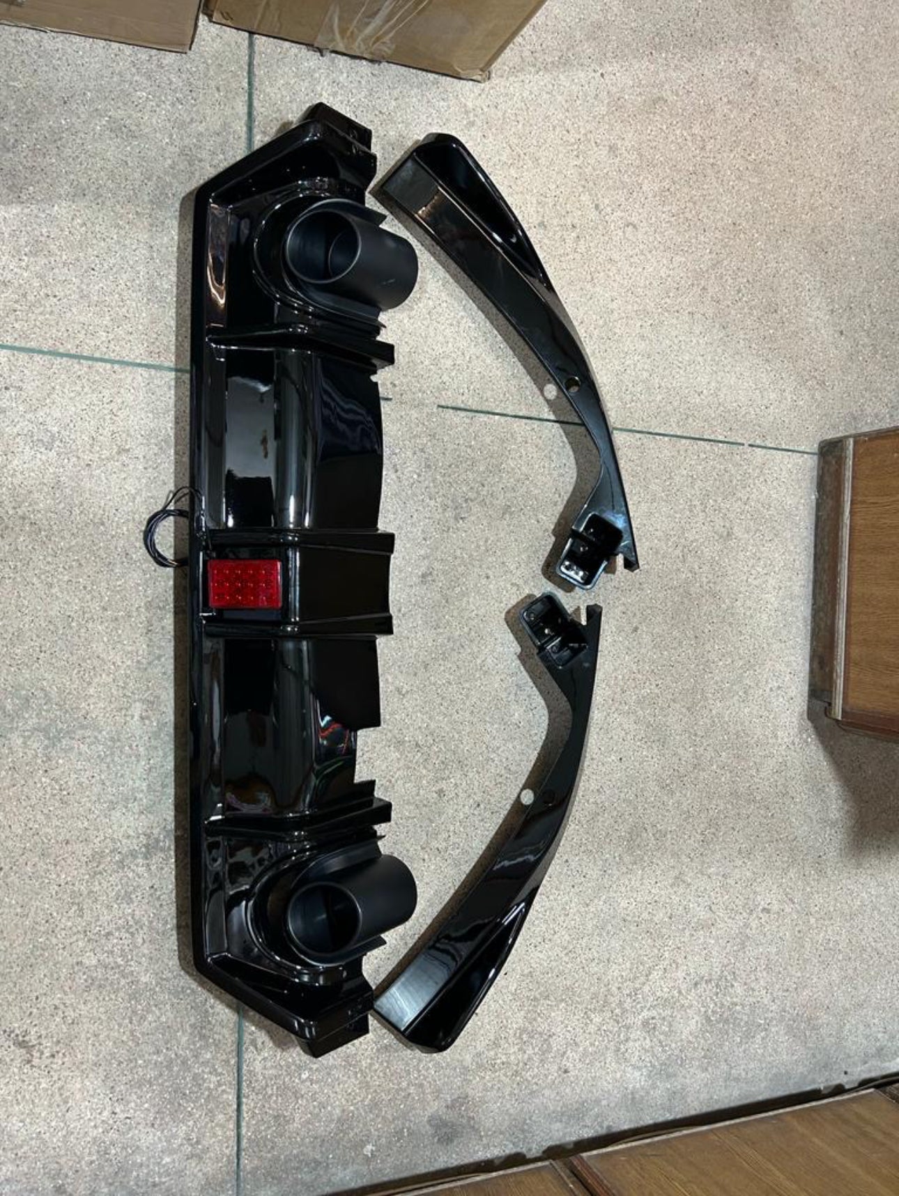 3-Piece Glossy Black/Carbon Fiber Rear Diffuser for Honda Civic X (2016–2021)