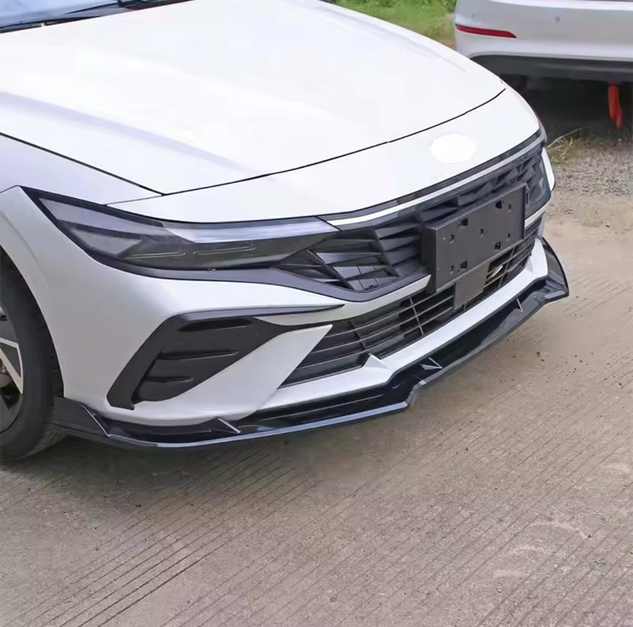 Hyundai Elantra Hybrid 2025 Front Splitter.