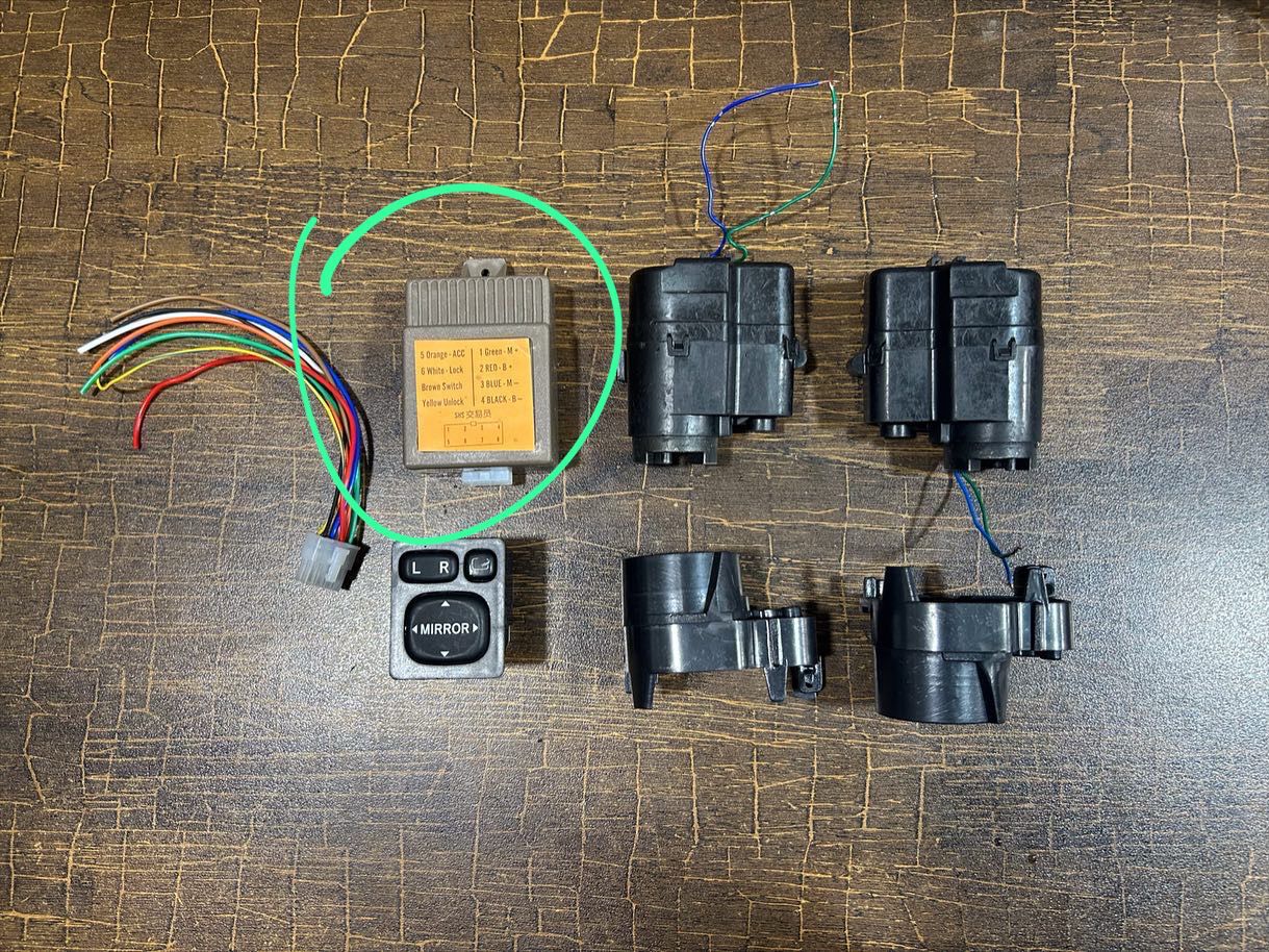 Toyota corolla 2015 side mirror auto retractable mirror kit