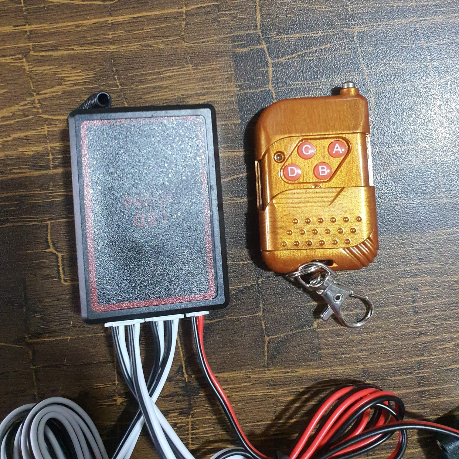 Car Grill White Flashers, Strobe light - 4 PCs