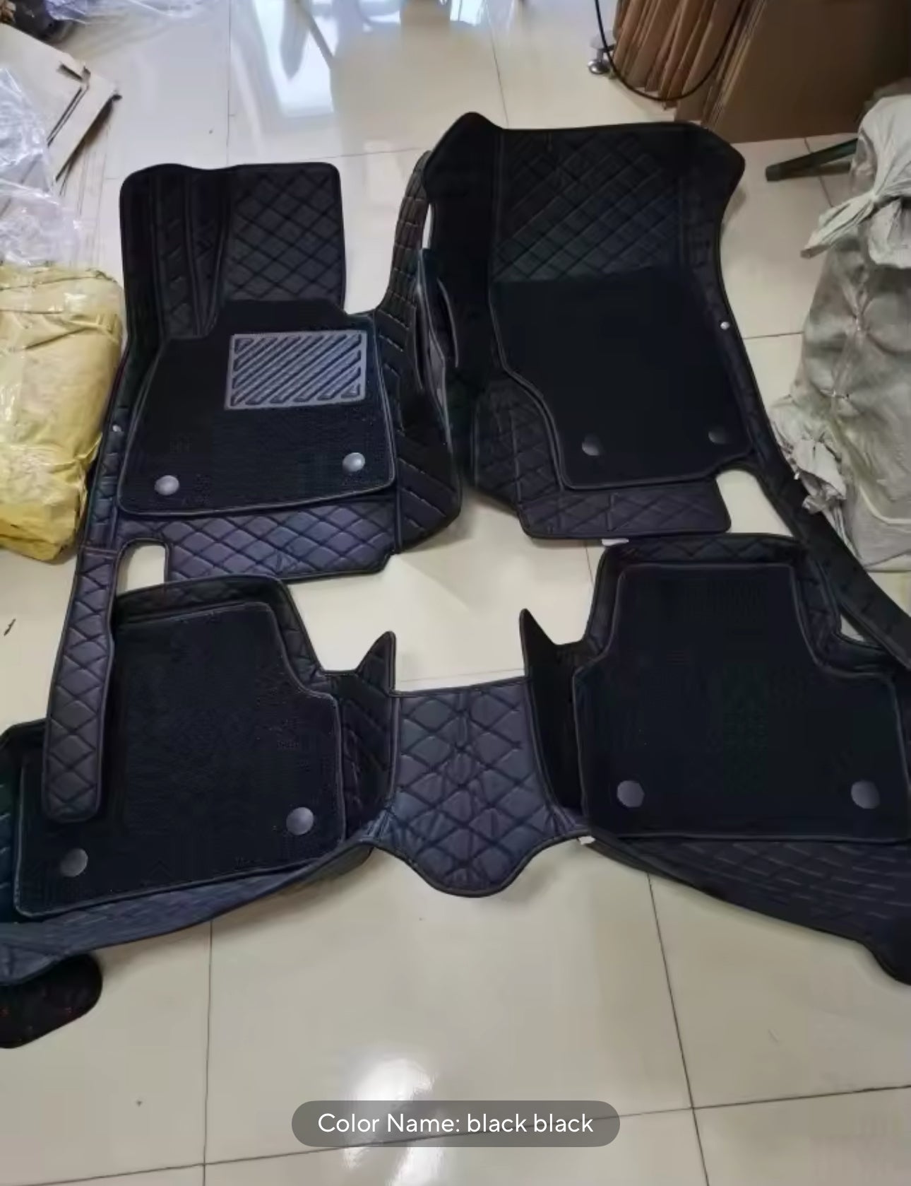 Hyundai Elantra Hybrid 2025 10D floor mats.